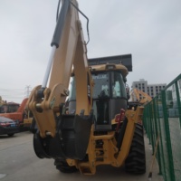 Traktor Mini Backhoe Loader Diesel 4WD CAT Baru & Front Loader 102HP Bucket 0.8cm Kapasitas Angkut 6 Ton Pompa Hidrolik