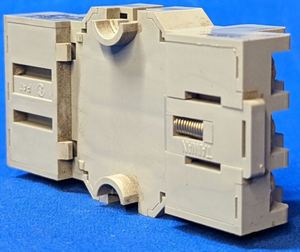 NOVO RELAY SOCKET SR3B-05 10A 300V LOT de <span class=keywords><strong>3</strong></span> ** - Product Image 4