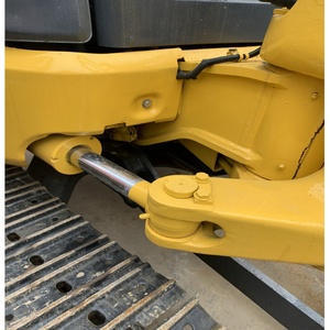 Miniescavatore Usato <span class=keywords><strong>Komatsu</strong></span> PC35MR 3.5 Tonnellate Giappone Modello 2022 Motore Cambio Pompa - Product Image 4