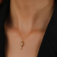 Collier pendentif en argent 925 plaqué or en forme de poivre, micro-incrusté de zircon, tridimensionnel, chaîne de clavicule, cadeau de fiançailles