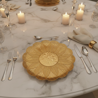 Assiettes de présentation de luxe dorées de 13 pouces à prix de gros, motif personnalisé pigmenté, durables et réutilisables pour mariages, anniversaires et dîners