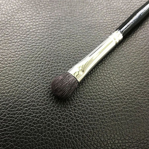 Brocha de sombra de ojos de cabeza plana mediana, pelo de Animal de piel suave, brocha de maquillaje portátil de pelo Real súper suave profesional - Product Image 5
