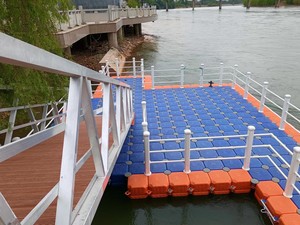 Sistema de Muelle de Pontón Flotante Modular de HDPE para Embarcaciones, Jet Skis, Yates y Marinas con Conexión de Bisagra Durad - Product Image 4