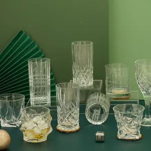 Großhandel benutzer definierte OEM Kristall Diamant Rock Glas Tasse Whisky Gläser