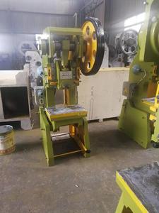 Metal Delik <span class=keywords><strong>Delme</strong></span> için <span class=keywords><strong>Delme</strong></span> Makinesi J23 Serisi Mekanik Güç Presi 250 ila 10 Ton Mekanik Eğilebilir Pres Makinesi - Product Image 3