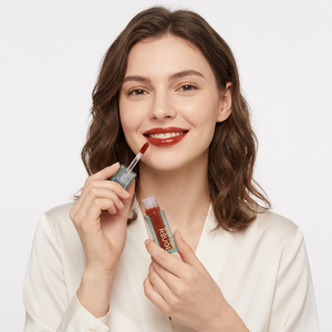 Korean Vintage DL18 High Pigment Glossy Long Lasting Moisturizing Gel Lip Gloss in Ruby Black Rouge with Double Layer Velvet - Product Image 4
