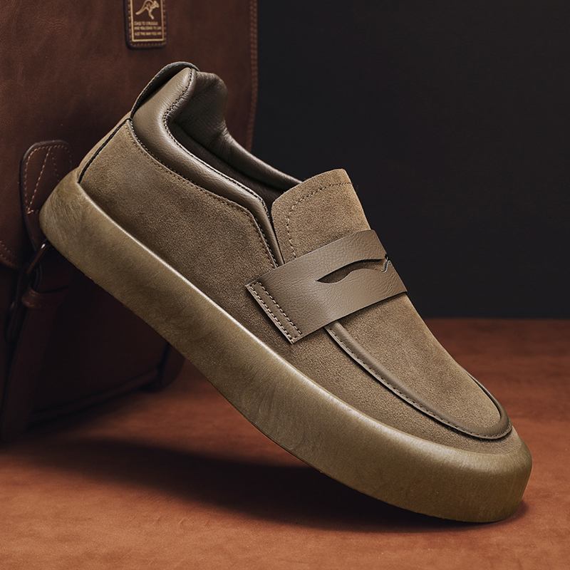 สีน้ำตาล