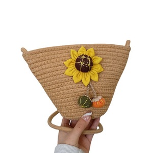 Floral Woven <b>Shoulder</b> <b>Bag</b> Summer Bohemian Style Single <b>Strap</b> Zipper Closure Brown Off White Women's Beach <b>Bag</b> - Product Image 5