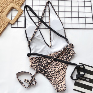 Maillot de bain une pièce sexy personnalisé pour <span class=keywords><strong>femme</strong></span>, avec lacets croisés, décolleté plongeant et dos ouvert - Product Image 2