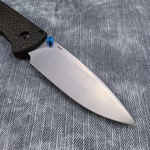มีดพับ Bugout 535 คาร์บอนไฟเบอร์ เหล็ก S35VN เกรดอุตสาหกรรม หนา 2 มม. พกพาสะดวกอเนกประสงค์ สำหรับล่าสัตว์ OEM - Product Image 3
