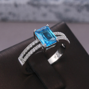 Anello a forma di farfalla colorato per donna, elegante design intarsiato, gioielli alla moda per tutti i giorni - Product Image 4
