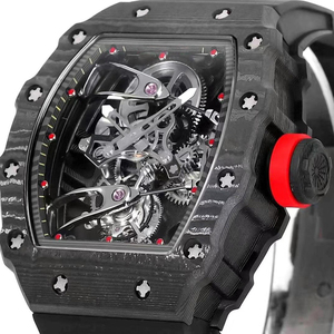 Montre en fibre de carbone ultra-légère de forme tonneau avec bracelet en silicone et verre saphir pour les réunions d'affaires, après le travail, et le fitness - Product Image 3