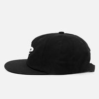 Casquette OEM 5 panneaux noire souple non structurée à visière plate avec sangle réglable unisexe style streetwear hip-hop
