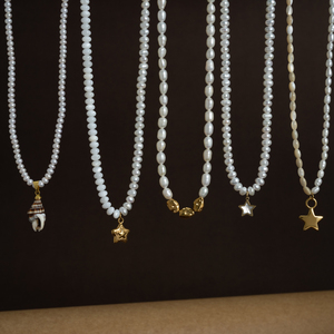 Elegante <span class=keywords><strong>Collana</strong></span> da Donna in Stile Francese <span class=keywords><strong>con</strong></span> Perle di Riso Miste <span class=keywords><strong>e</strong></span> Ciondolo a Stella in Pietra Naturale, Placcata in PVD 18K, Impermeabile, per Uso Quotidiano <span class=keywords><strong>e</strong></span> Feste - Product Image 1