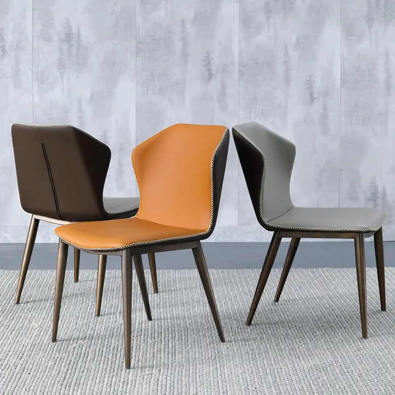 Chaise papillon nordique chaise de salle à manger de luxe légère italienne imitation cuir antique chaise de table néo-classique postmoderne