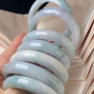 Jadéite gros naturel émeraude nouveau <span class=keywords><strong>Jade</strong></span> délicat <span class=keywords><strong>impérial</strong></span> concubine <span class=keywords><strong>Jade</strong></span> Bracelet en gros bijoux une pièce livraison directe - Product Image 2