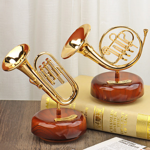 Boîte à musique élégante de style occidental pour instruments d'orchestre, saxophone, vente en gros - Product Image 2