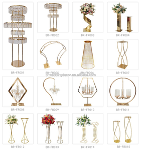 Support <span class=keywords><strong>de</strong></span> fleurs en métal doré <span class=keywords><strong>de</strong></span> <span class=keywords><strong>table</strong></span> élégant <span class=keywords><strong>de</strong></span> qualité supérieure <span class=keywords><strong>Vase</strong></span> trompette pièce maîtresse <span class=keywords><strong>de</strong></span> <span class=keywords><strong>mariage</strong></span> du fournisseur chinois - Product Image 3