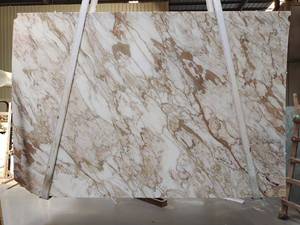 Losa de mármol dorado Calacatta de alta calidad, veta de oro única para pared interior moderna y Sobremesa, pulida e impermeable, venta al por mayor - Product Image 4