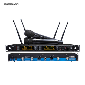 Micrófono Inalámbrico UHF AXT400 de Alta Calidad con 2 Canales y Diversidad Real, con Micrófono de Mano Metálico para Cantar en Escenario - Product Image 1