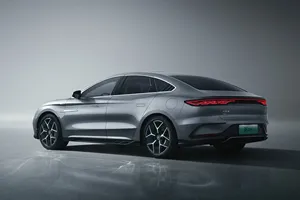BYD <span class=keywords><strong>Han</strong></span> <span class=keywords><strong>L</strong></span> 2025 Serie Dynasty: Berlina di Lusso Cinese, Autonomia Estesa, Sterzo Bilanciato, Interni Premium, per Amanti delle Prestazioni - Product Image 4