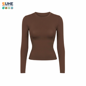 SUHE Fits Everybody Long Sleeve Streetwear T Shirt Womens Seamless Fitted Crew Neck <b>Top</b> Stretchy Basic Layering Tee - Product Image 1