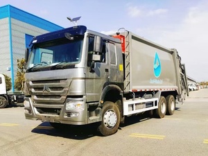 Camion à ordures authentique HOWO 23CBM à carburant diesel comprimé nouvel état Transmission manuelle Euro 5 commande d'exportation prêt à partir - Product Image 3