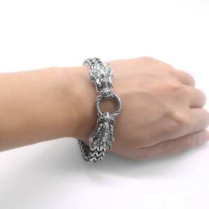 Yunnique Pulsera de cadena con cabeza de dragón de titanio, regalo unisex para parejas, joyería, diseño geométrico - Product Image 3