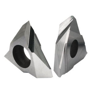 Outils d'usinage de tour CNC Modélisation de profil 3 bords coupants Tourner le gougeage Retour droit Tournant Carbure Insert - Product Image 1