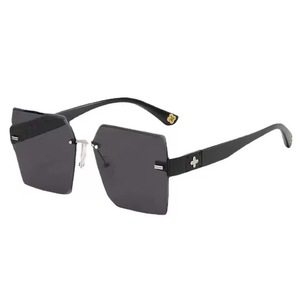 Lunettes de soleil oversize sans monture pour femme style H, monture PC marron, verres AC, protection UV375, type 3, emballage boîte - Product Image 4