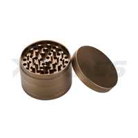 Broyeurs à épices en métal doré à dents pointues magnétiques à 4 couches en aluminium de 2 pouces 2,8 pouces pour accessoires de fumage