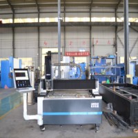 Máquina de Corte por Láser de Fibra LINCOLN 3015 6000W FSCUT4000E de Larga Vida Útil para Corte de Placas Metálicas Gruesas