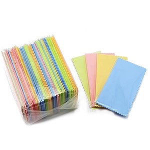 Panno in <span class=keywords><strong>microfibra</strong></span> spazzolato su entrambi i lati con logo personalizzato in rilievo per la pulizia di schermi, fotocamere, lenti, orologi e occhiali, disponibile anche in seta - Product Image 5