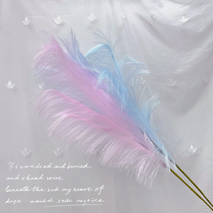 Fleurs artificielles Meiyu Craft Flowers Reed Fluff pour décors de mariage, décorations d'hôtel, décorations de festivals, aménagements de restaurants - Product Image 3