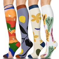 Nouvelles chaussettes de compression sportives pour hommes et femmes, chaussettes de mollet imprimées graffiti, chaussettes en nylon pour la corde à sauter et le cyclisme