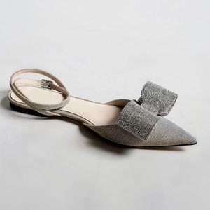 Vente directe d'usine marques de <span class=keywords><strong>luxe</strong></span> bout pointu <span class=keywords><strong>chaussures</strong></span> habillées à gros nœud <span class=keywords><strong>chaussures</strong></span> plates en cuir de satin pour femmes <span class=keywords><strong>chaussures</strong></span> escarpins - Product Image 6