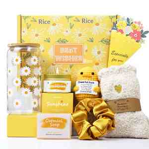 New Birthday <b>Gift</b> <b>Set</b> Aromatherapy Soy Wax Candle Soap Bath <b>Set</b> Glass Ladies Hand Factory <b>Gift</b> <b>Set</b> - Product Image 5