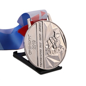 Médaille de compétition sportive personnalisée en métal or, argent, bronze, zinc pour Taekwondo, Jiu-Jitsu avec ruban - Product Image 2