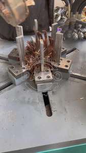 Nueva Personalización <span class=keywords><strong>de</strong></span> fábrica, venta directa, equipo <span class=keywords><strong>de</strong></span> reciclaje <span class=keywords><strong>de</strong></span> bobina <span class=keywords><strong>de</strong></span> Motor, Motor <span class=keywords><strong>de</strong></span> desmontaje, máquina extractora <span class=keywords><strong>de</strong></span> bobinado <span class=keywords><strong>de</strong></span> cobre - Product Image 2