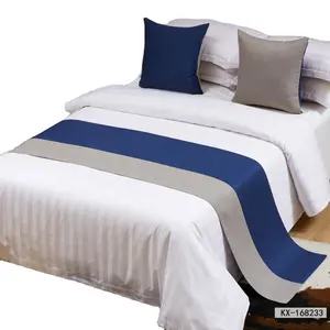 Otel nevresim takımı yumuşak ve güzel yastıkları ve dekoratif başlık logosu havlu başlık uç havlu ve yastık kılıfı uygun