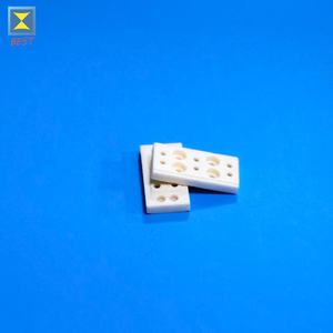 I produttori personalizzano i blocchi ceramici dell'allumina per l'isolamento ad alta temperatura dell'industria di precisione 99% blocchi ceramici dell'allumina - Product Image 4