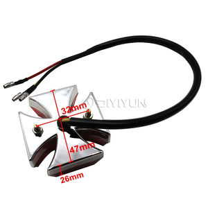Feu arrière universel à LED en forme de croix maltaise pour <span class=keywords><strong>moto</strong></span> <span class=keywords><strong>Yamaha</strong></span>, Kawasaki, Suzuki, KTM - Product Image 6