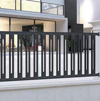 Balcon en acier inoxydable et verre brun discret, avec option de couleur personnalisée, système auto-moteur et technologie de gravure ajourée, fabriqué en Chine