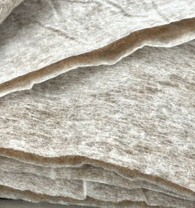 <span class=keywords><strong>Guata</strong></span> de Alpaca de 120GSM con revestimiento no tejido para edredones y prendas de vestir - Product Image 1