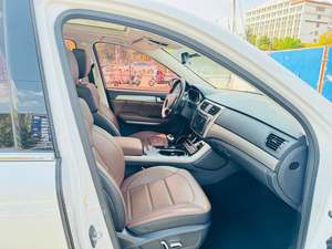 Haval H8 SUV intermédiaire 2.0T Turbo automatique 2017, conduite à gauche, sièges en cuir, voitures d'<span class=keywords><strong>occasion</strong></span> à bas <span class=keywords><strong>prix</strong></span> - Product Image 5