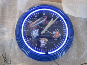 Orologio da Parete con Tubo al Neon da 15 Pollici Personalizzabile Orologio Pubblicitario Luminoso con Design <span class=keywords><strong>Arcobaleno</strong></span> in Vetro per Negozi e Regali - Product Image 4