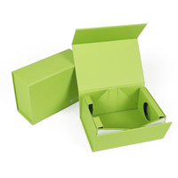 Petit rectangle pliant boîte-cadeau pli magnétique éponge stratification mate pour chaussures carton d'emballage à la mode pour le stockage des chaussures