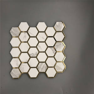 Tuile de mosaïque <span class=keywords><strong>hexagonale</strong></span> en céramique de stock d'usine d'épaisseur de 6-8mm de conception moderne pour des projets de mur intérieur d'hôtel - Product Image 2