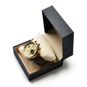 <span class=keywords><strong>Montre</strong></span> de luxe pour femmes et ensemble de bijoux de bague dans une boîte cadeau de mode de stratification mate pour <span class=keywords><strong>montre</strong></span> pour hommes - Product Image 2