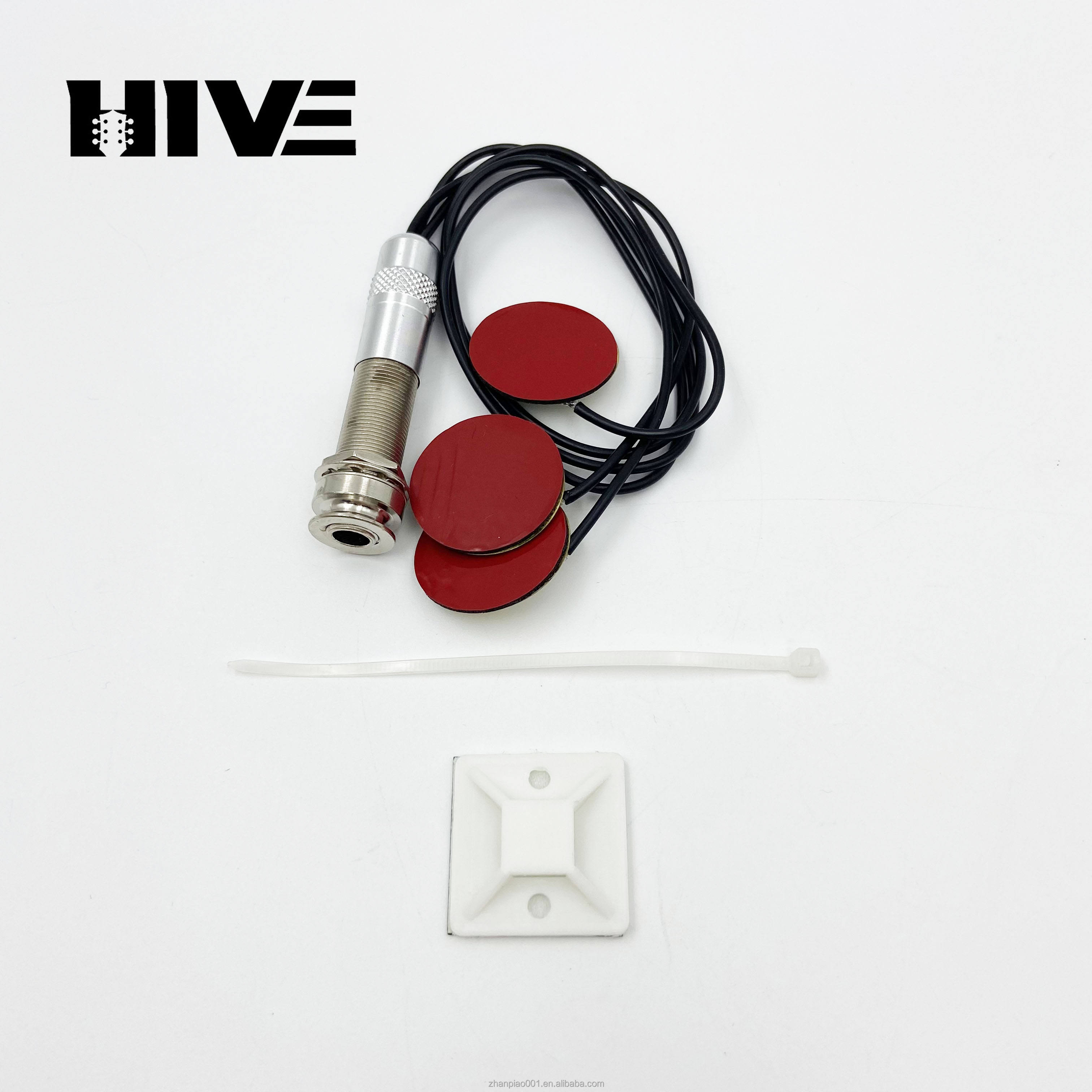 Argent: La longueur du fil est de 30 cm.